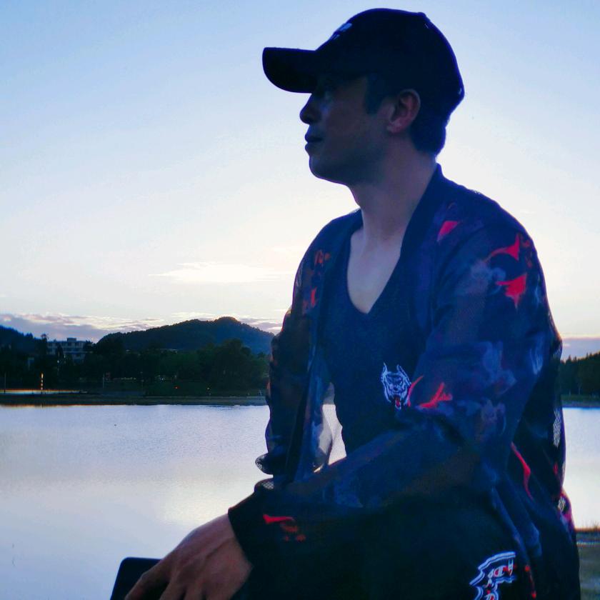 麒龙曳步
