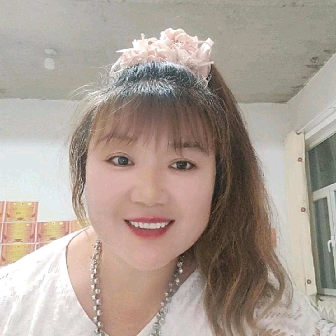 天上三玲爱唱歌