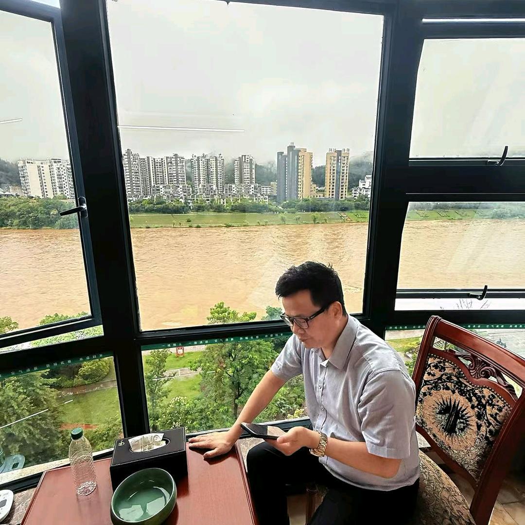 布爱沙