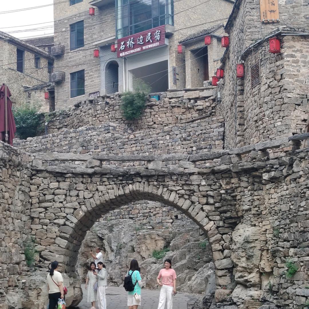 玉米哥（沐秀）