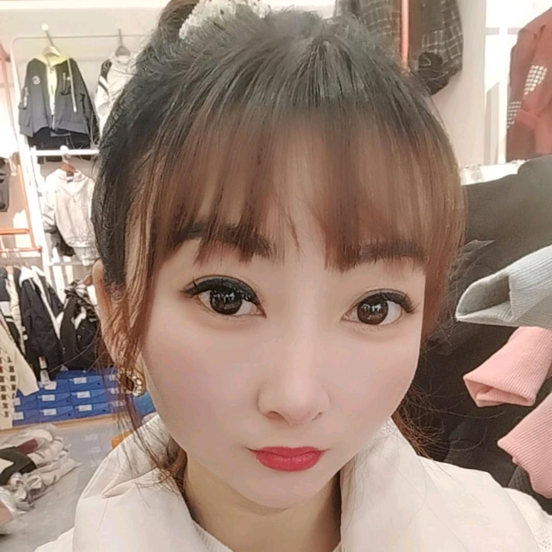 ╭╮💋小芳💋