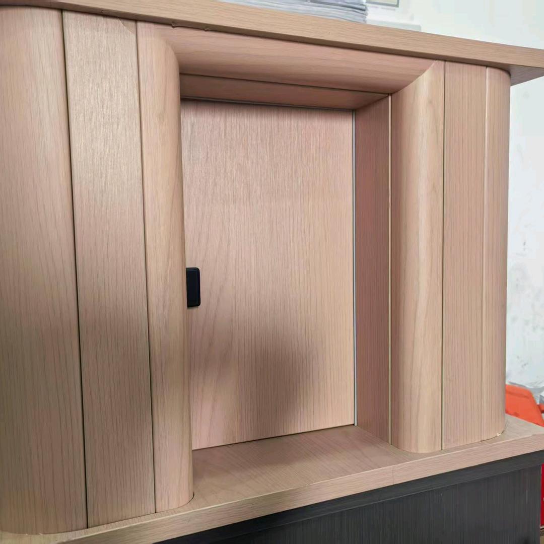 千蝉板材_木门牛少杰