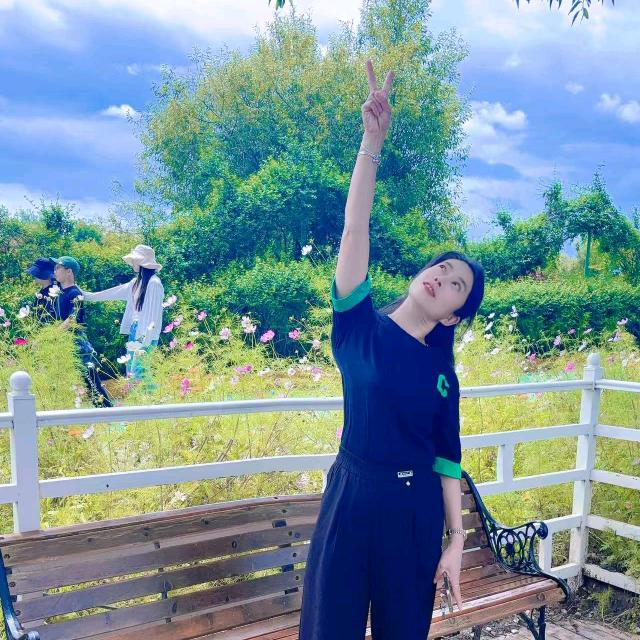 多多一家人云县店