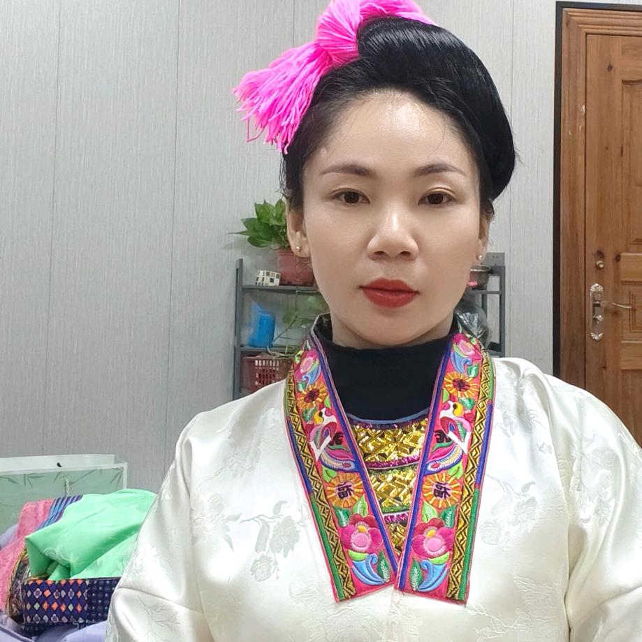 拉王新村婷第妈