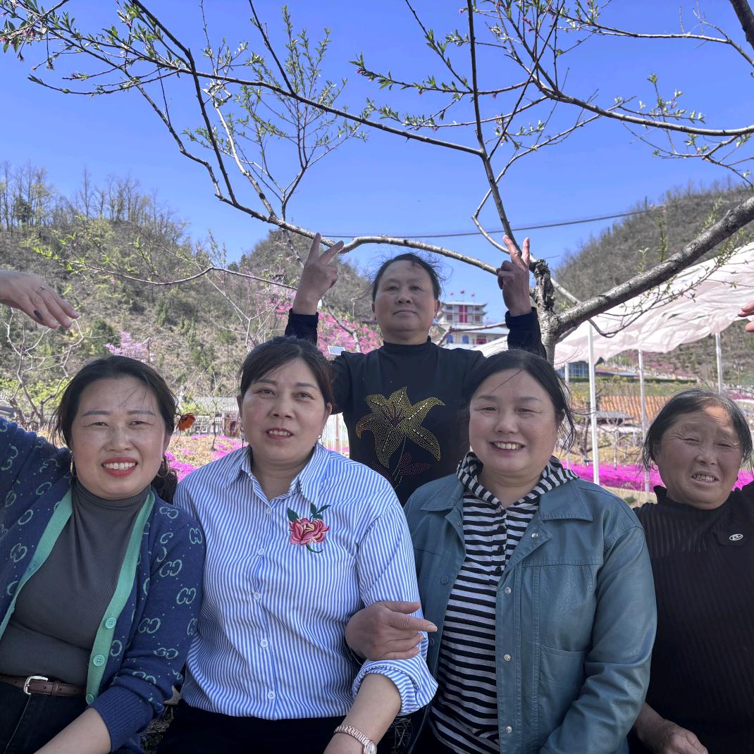 勇闯六柱垭客房