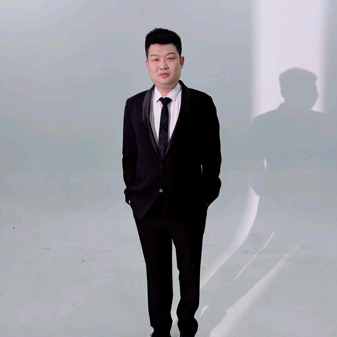 科左中旗亮亮乔氏桌球俱乐部张玉良台球器材