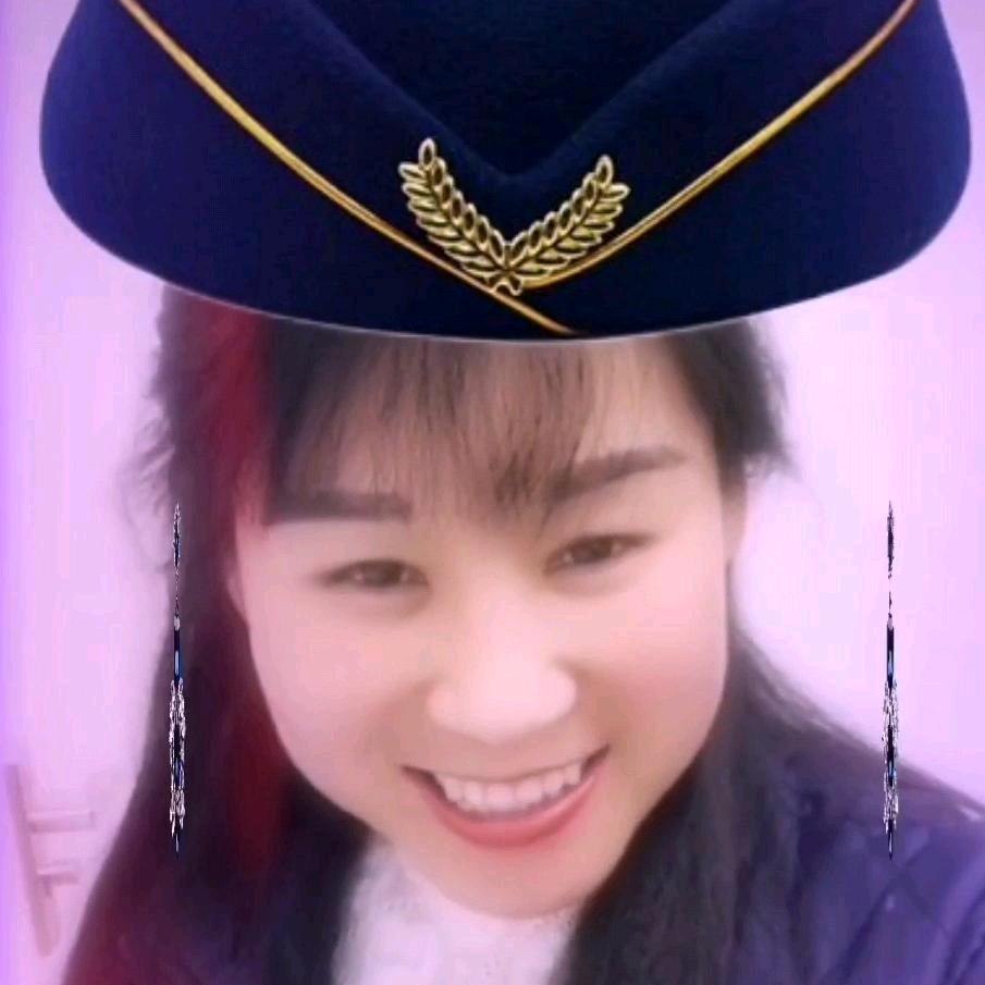 萍萍（爱山歌）