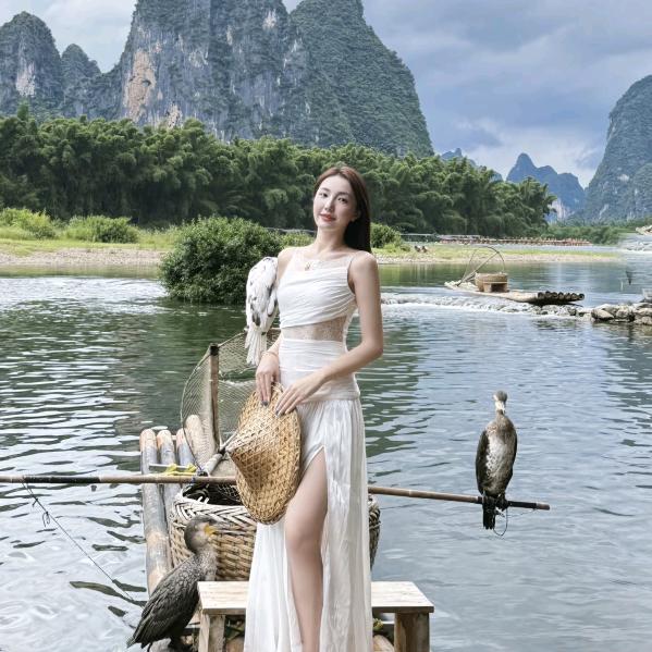 中山娜娜。