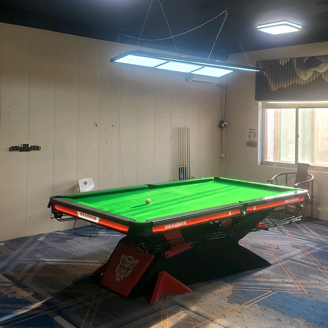 潮玩社台球俱乐部