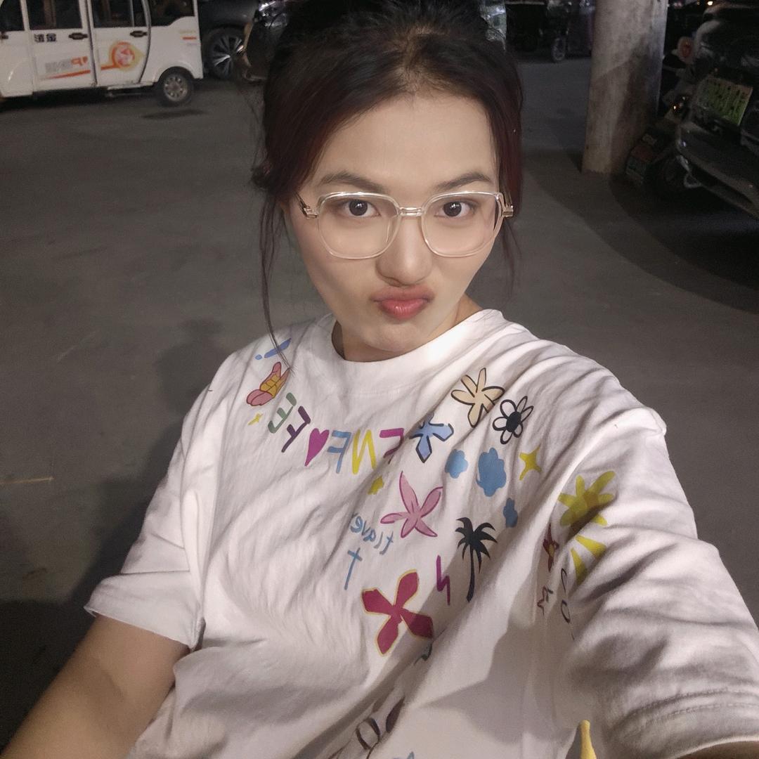 圆圆睡不醒