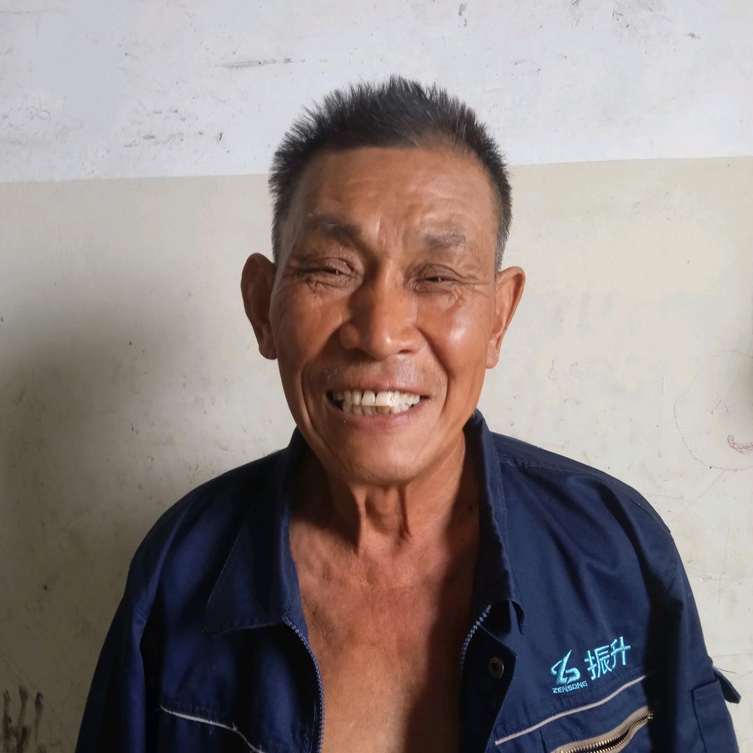 刘小行