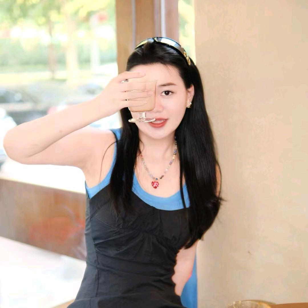 爱丽丝·鑫宛龙