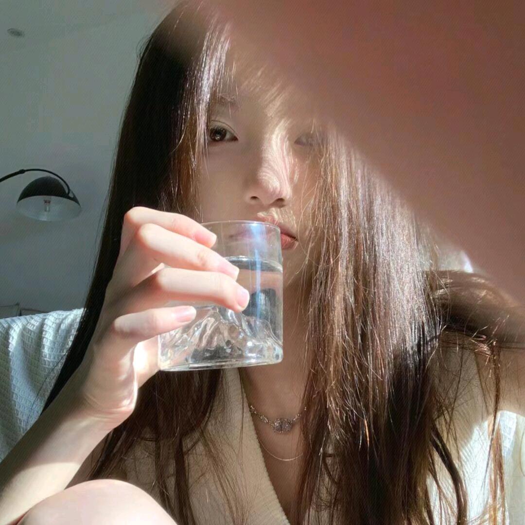 ∞
