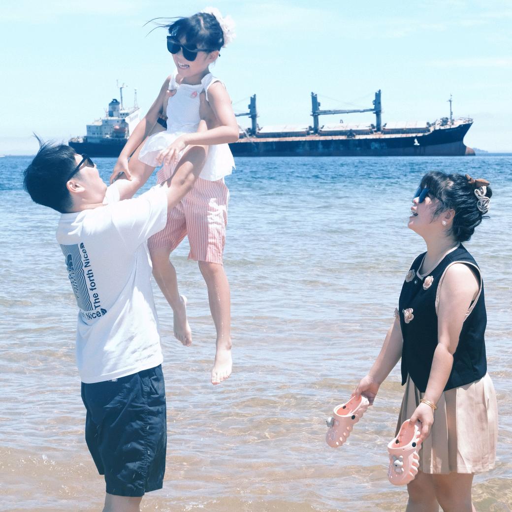 太阳当空照。