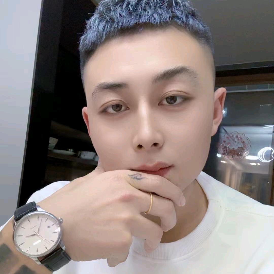 天羽哥哥🤨