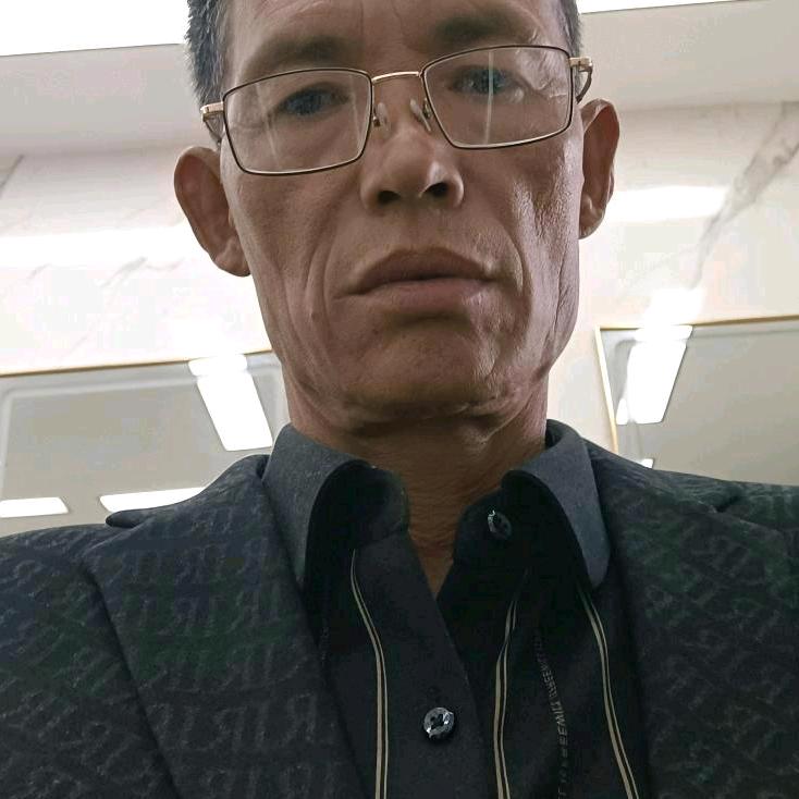 劉先生