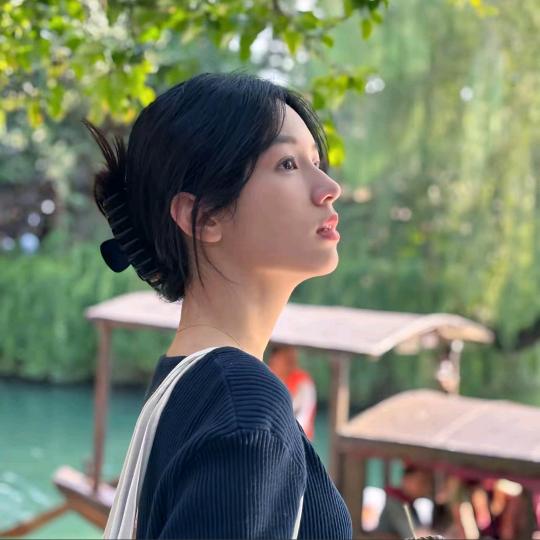 沉默的瓶子