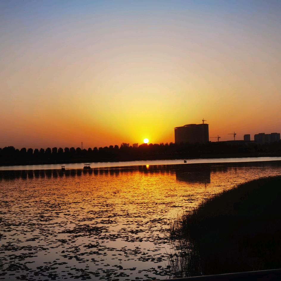 咖啡苦，哪有生活苦？