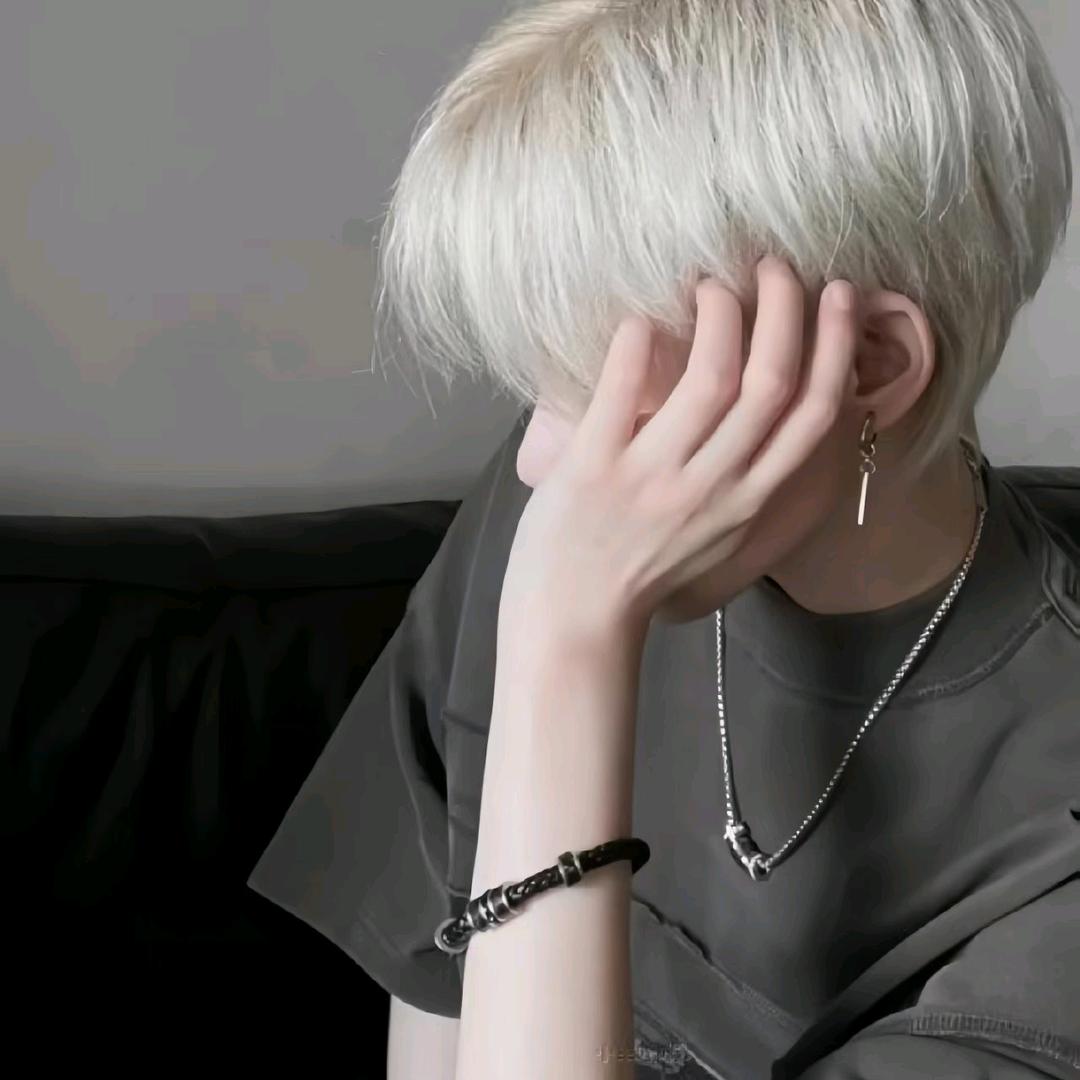 慕念、