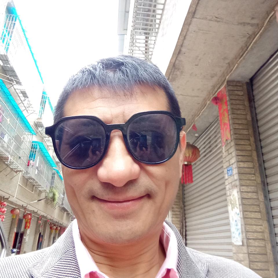 我还是从前的超哥