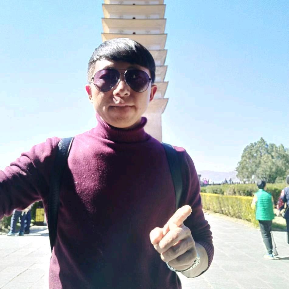 佳驰驾校，方教练