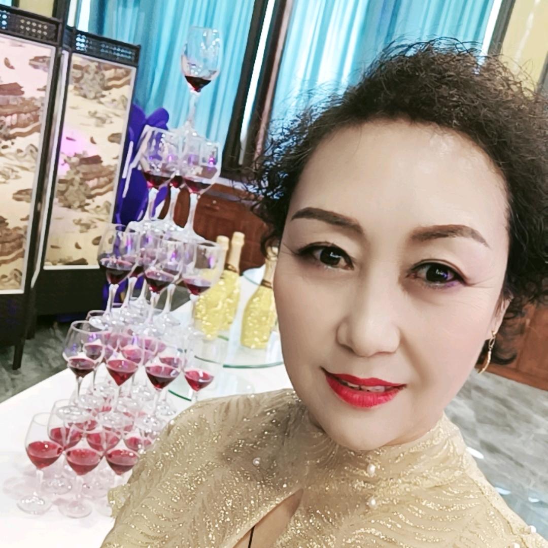 静雅伊美🍎