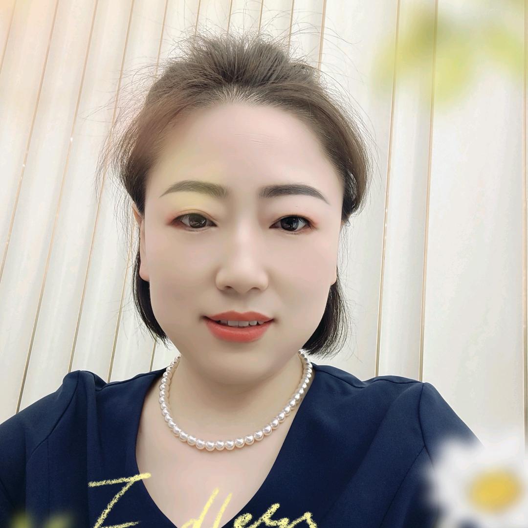 青岛融创茂周大生小美