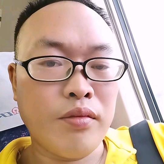 🌹ꦿꦼ҉何你💞꯭࿚旅涂⁵²⁰