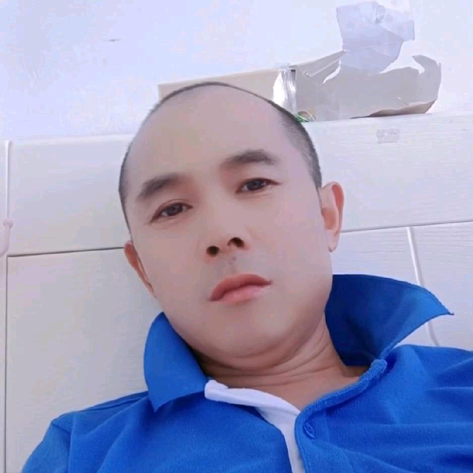 李@忠
