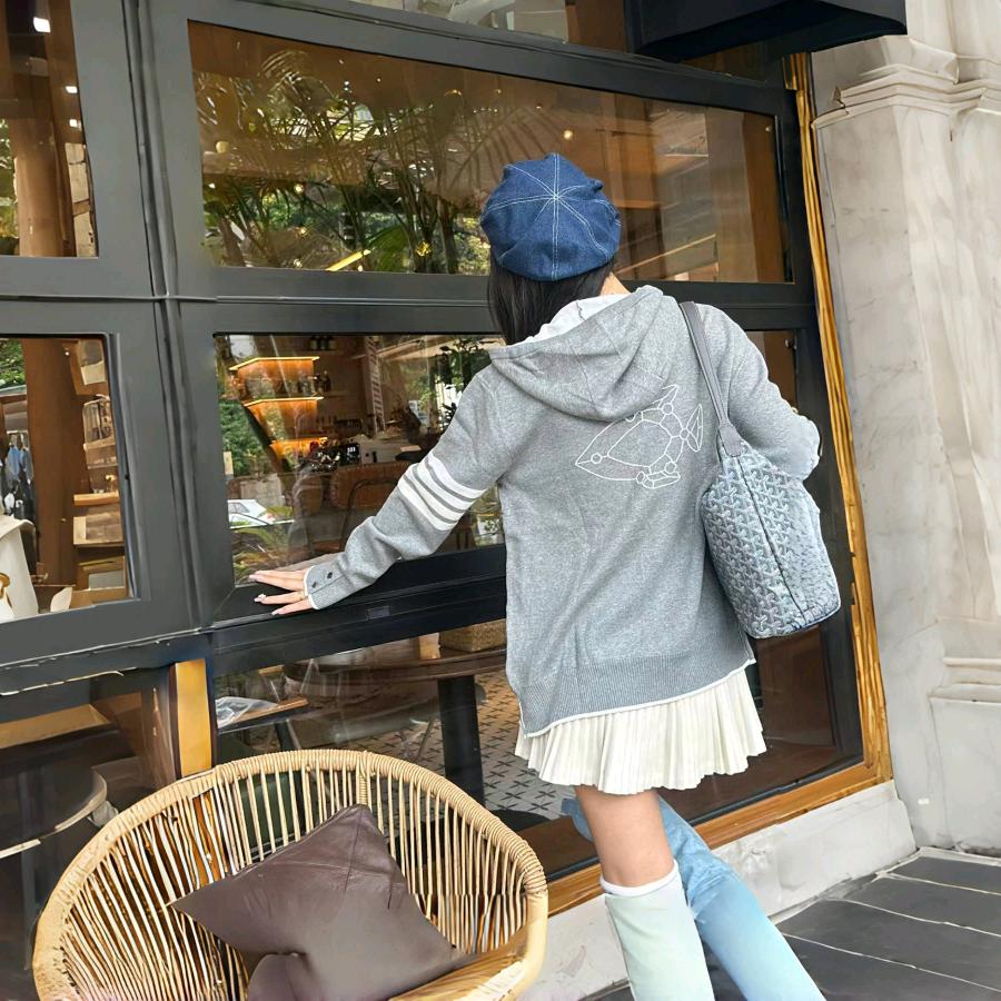晓晓服饰工厂店