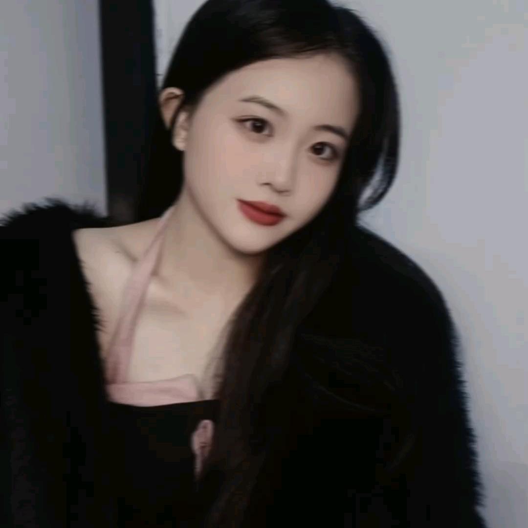 是个玉米五五的高冷少妇（容易暴躁版）