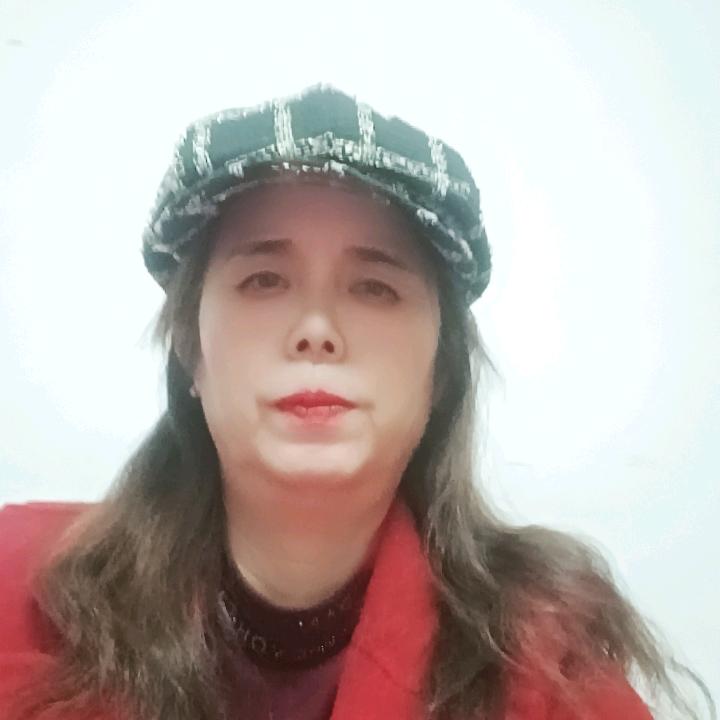 四娃姐，不定时开播