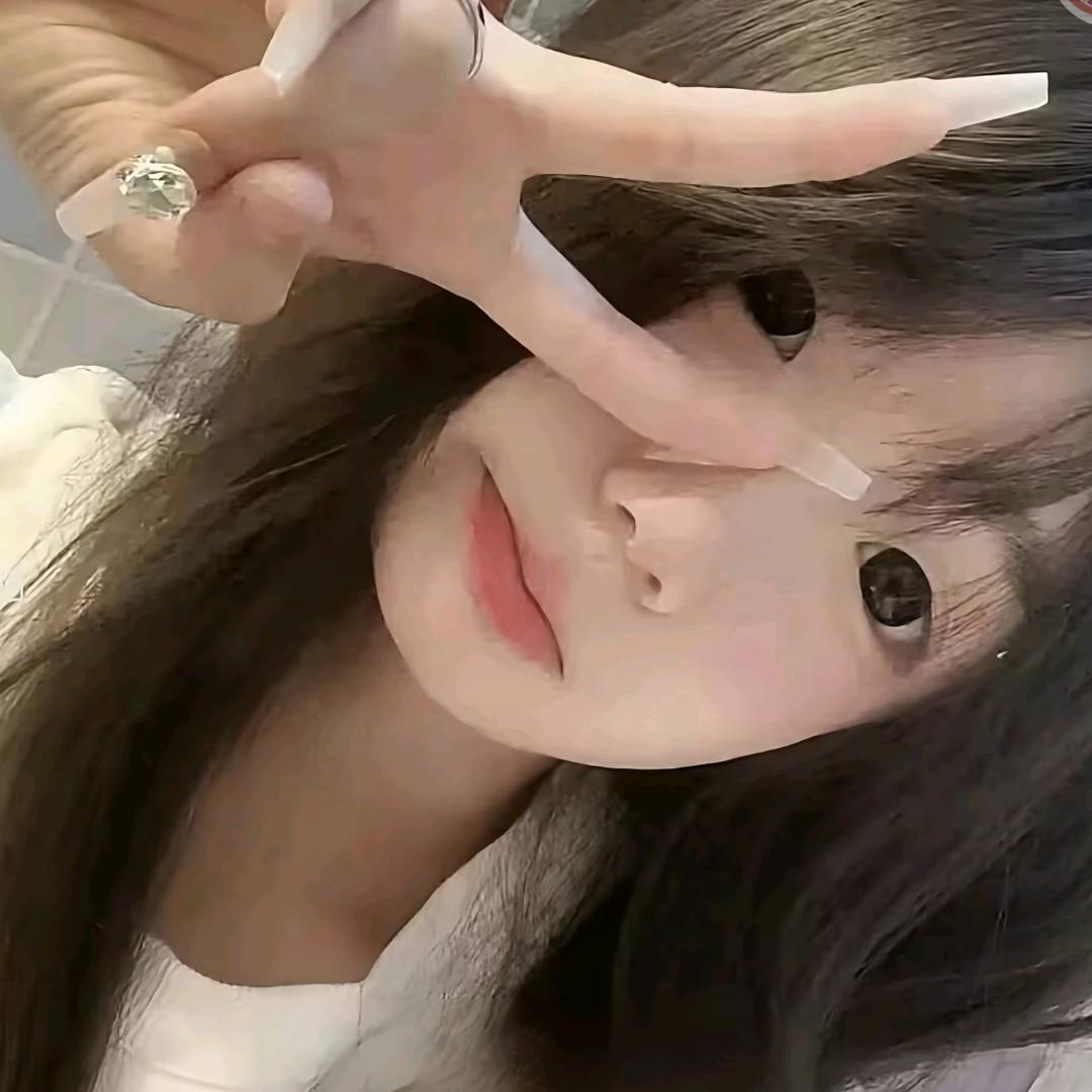 芊悦（关我必回）冲刺1000，会发福利