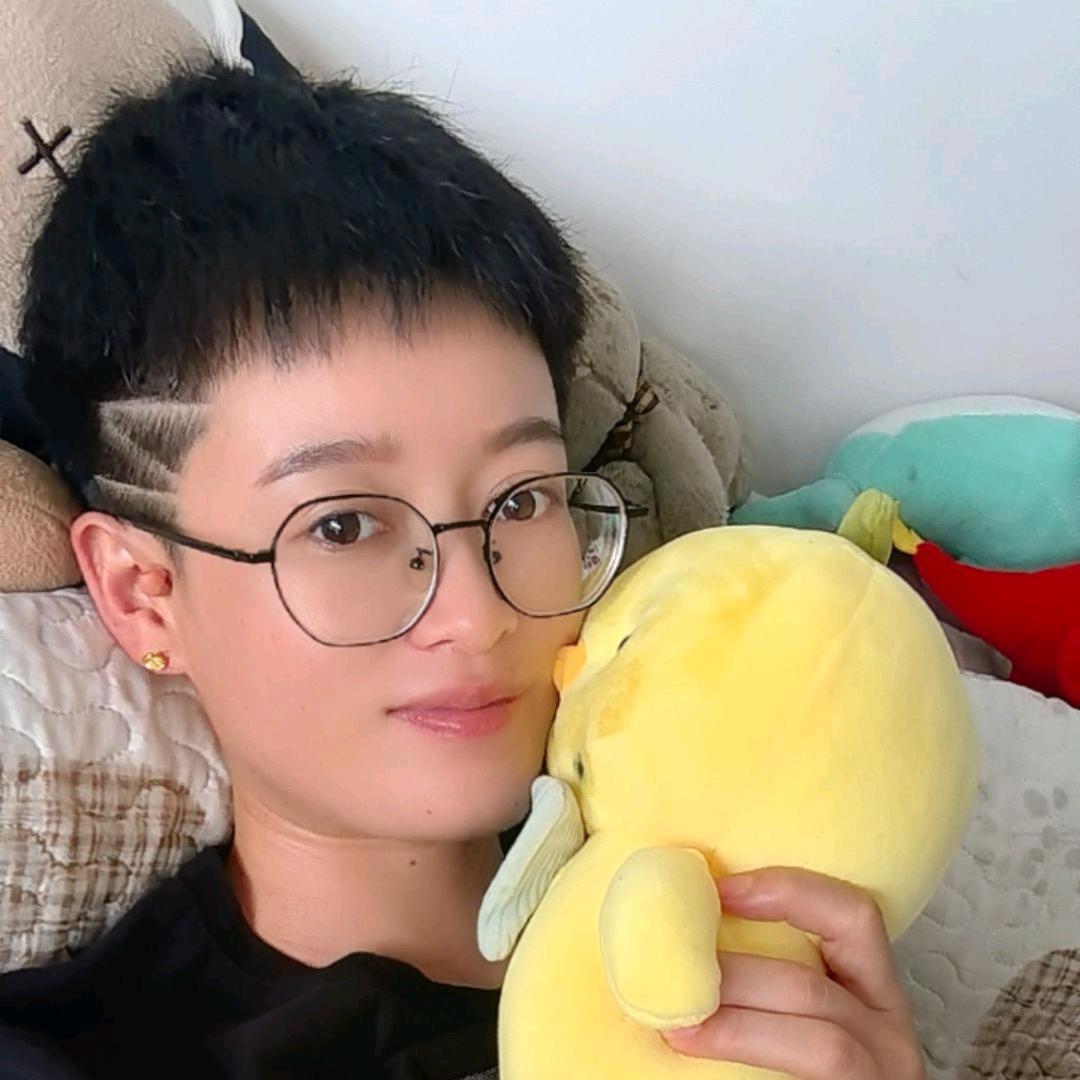 ღ᭄ 晶晶不亮啦꧔ꦿ᭄💞