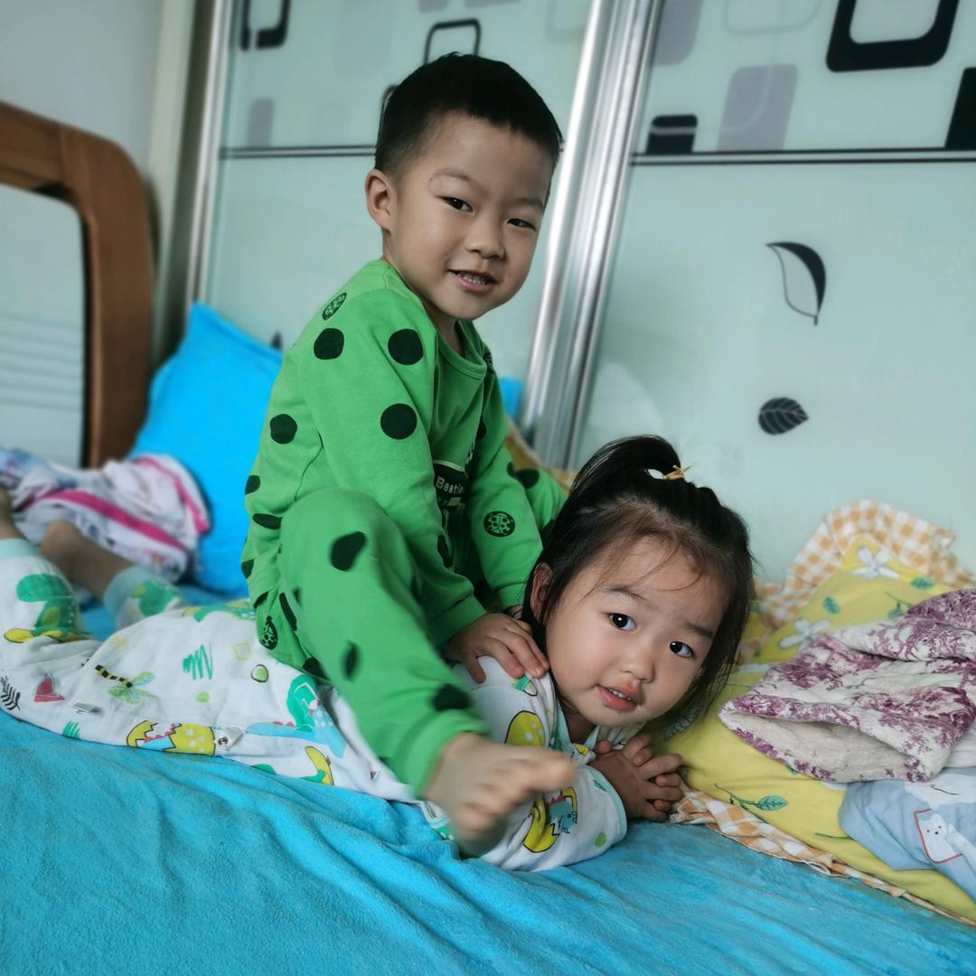 小牛哥和小虎妹的日常