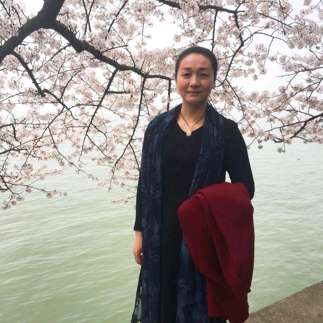 延容白发养黑记