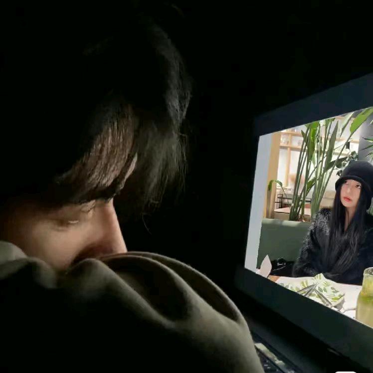 爱吃柚子的苏苏