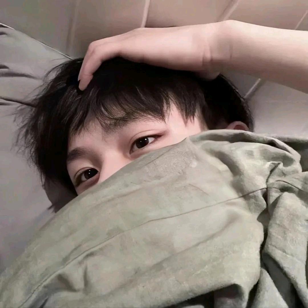 怜江心