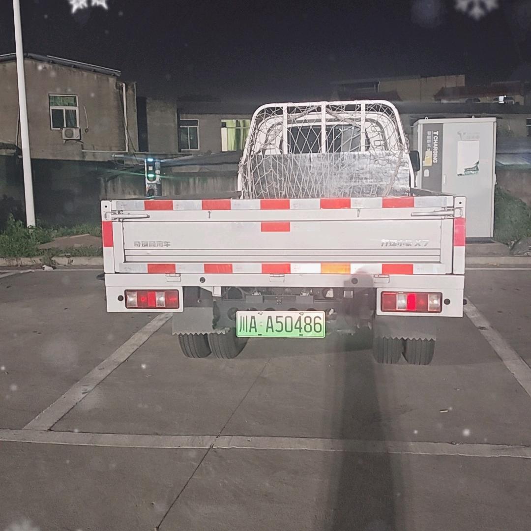 冯师傅—（成都专业跑货拉拉）