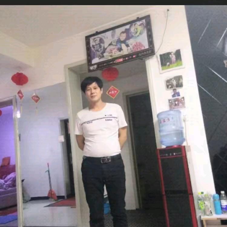 飞飞(厚德载物)