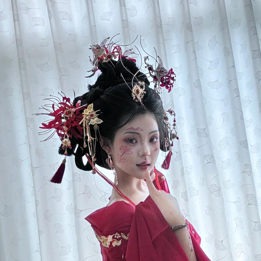 裳云兮化妆师（鸡腿）阿珍