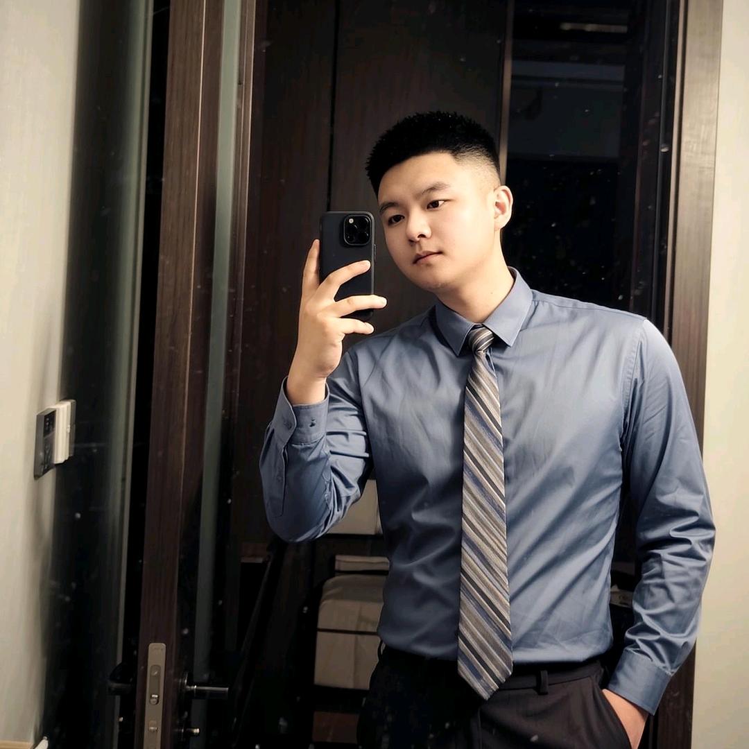 李洪🌹