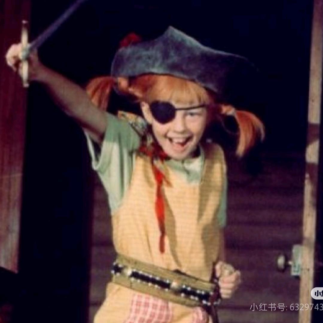 小熊陪你看月亮