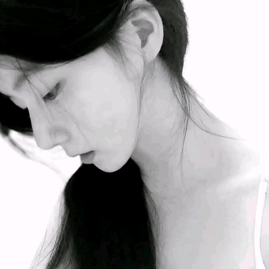 妤婷꒦ິ^꒦ິ