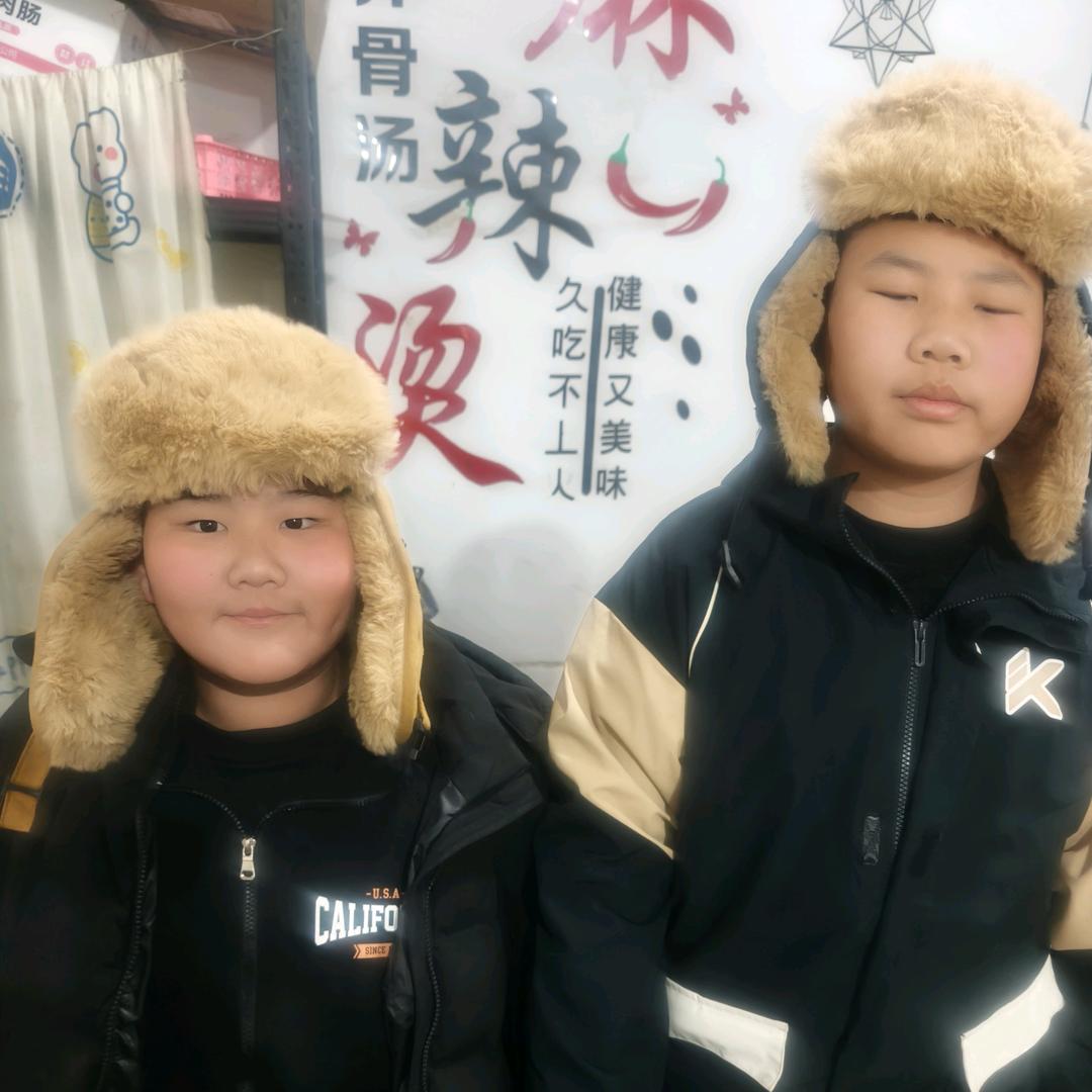 两小只（轩，宇）