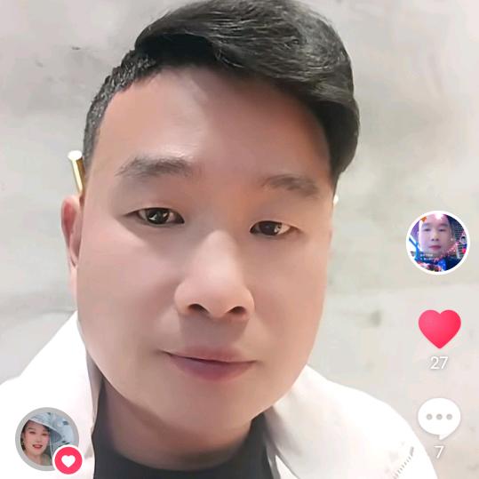 (˃ ⌑ ˂ഃ )前男友