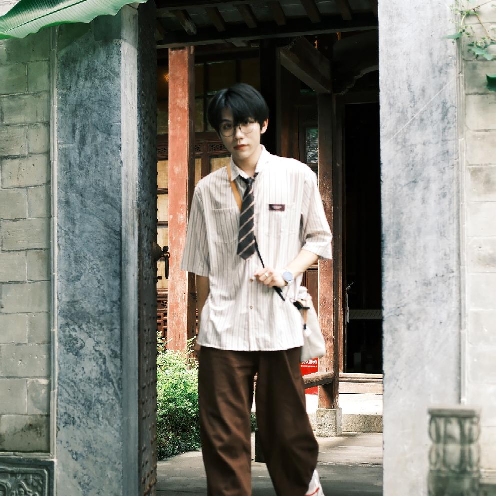 小林不不爱唱歌🎤