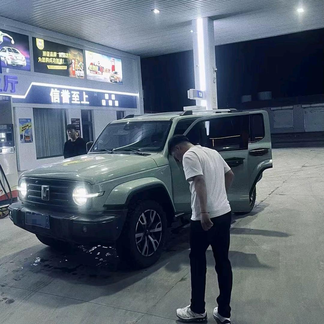 𝙍𝙎坤哥.⚜（车部落汽车装饰）