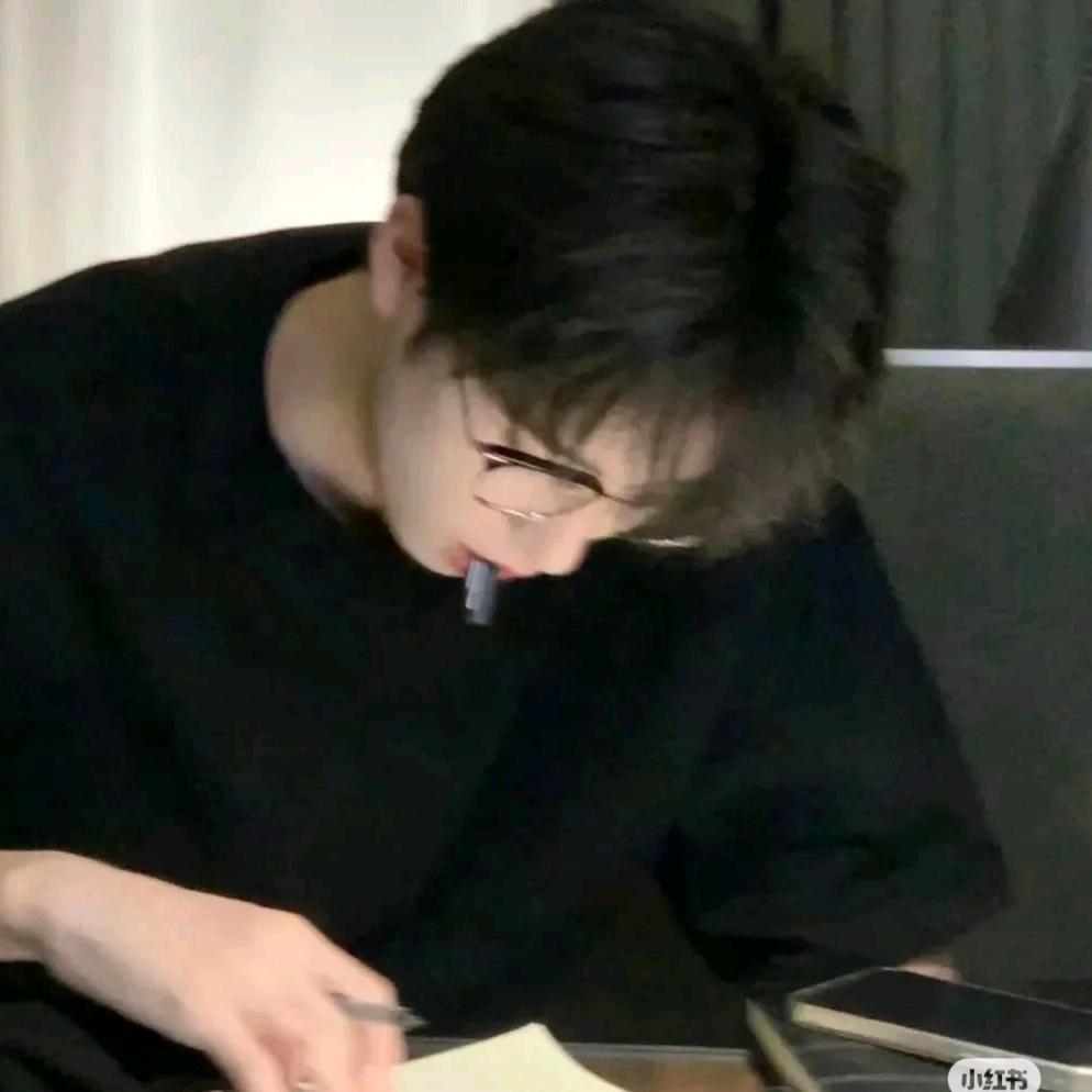 乔薇Agoni（努力版）