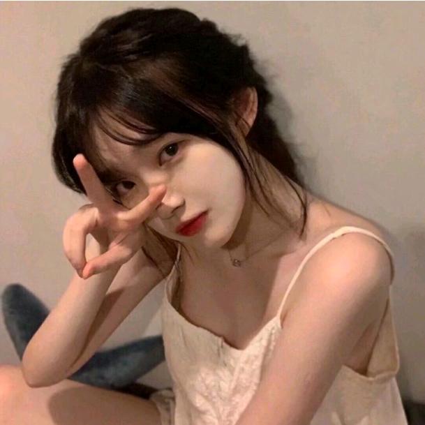 佳莹爱臭美💕